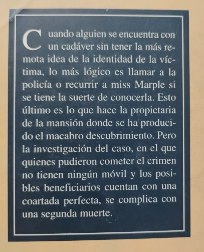 Un cadáver en la biblioteca - Agatha Christie
