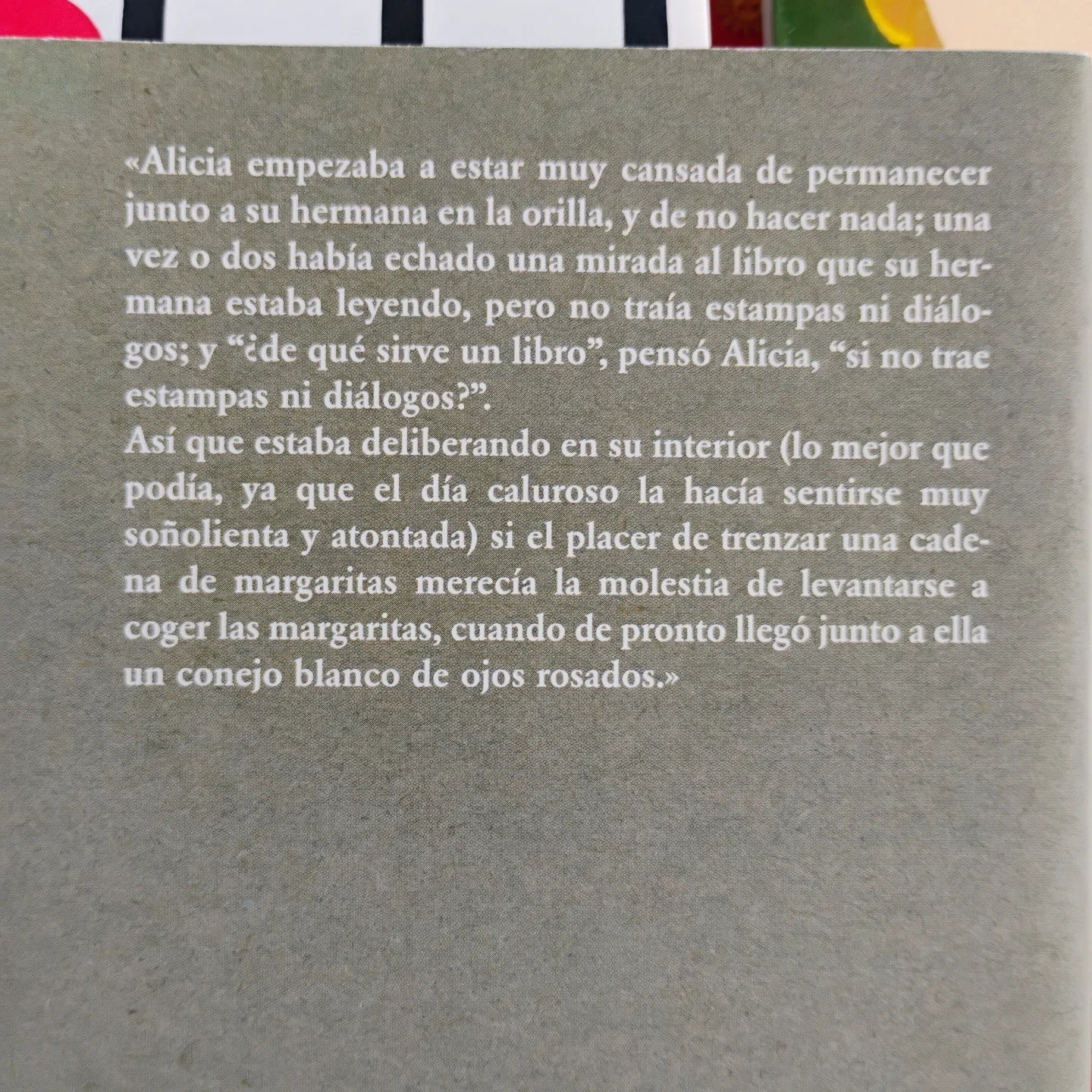 Alicia en el país de las maravillas/ A través del espejo - Lewis Carroll