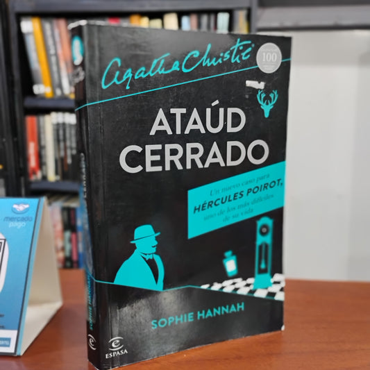 Ataúd cerrado - Sophie Hanna / Agatha Christie