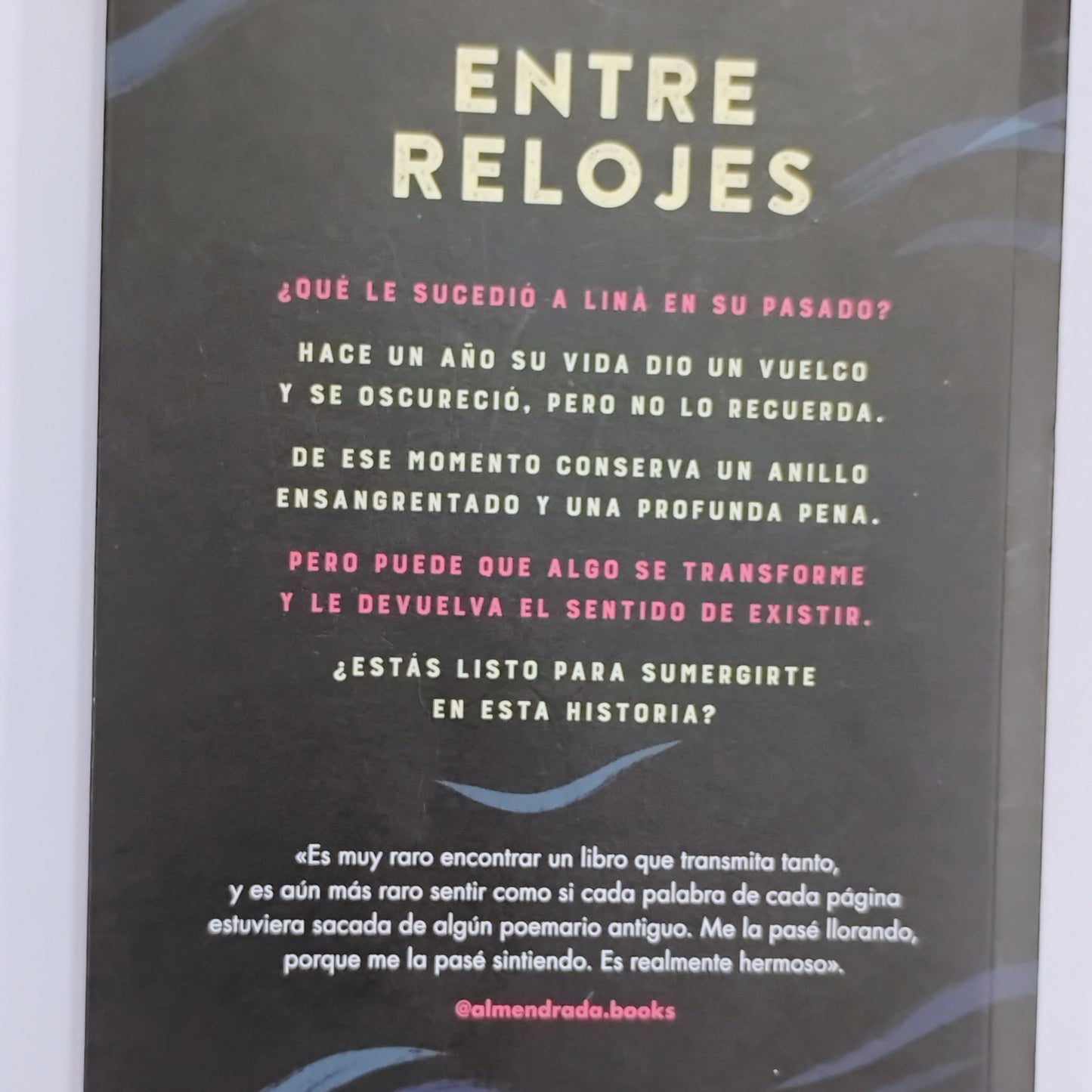 Entre relojes - Camila Silva