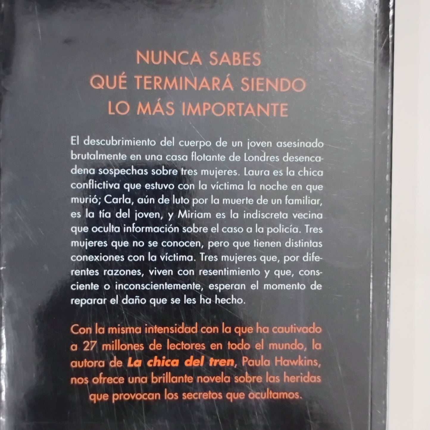 A fuego lento - Paula Hawkins
