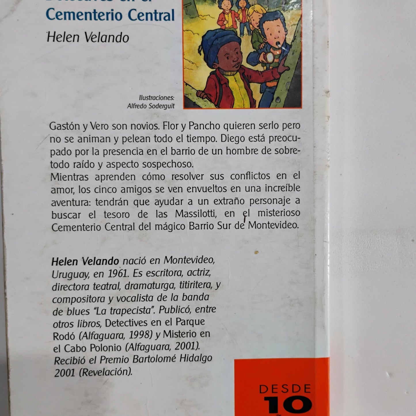 Detectives en el Cementerio Central - Helen Velando