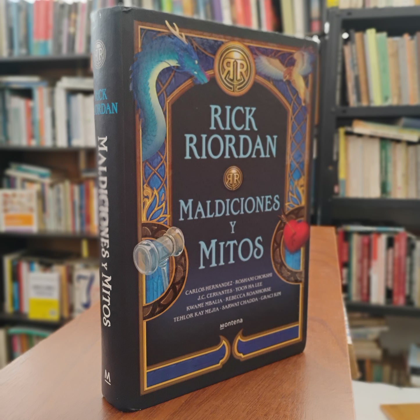 Maldiciones y mitos - Rick Riordan