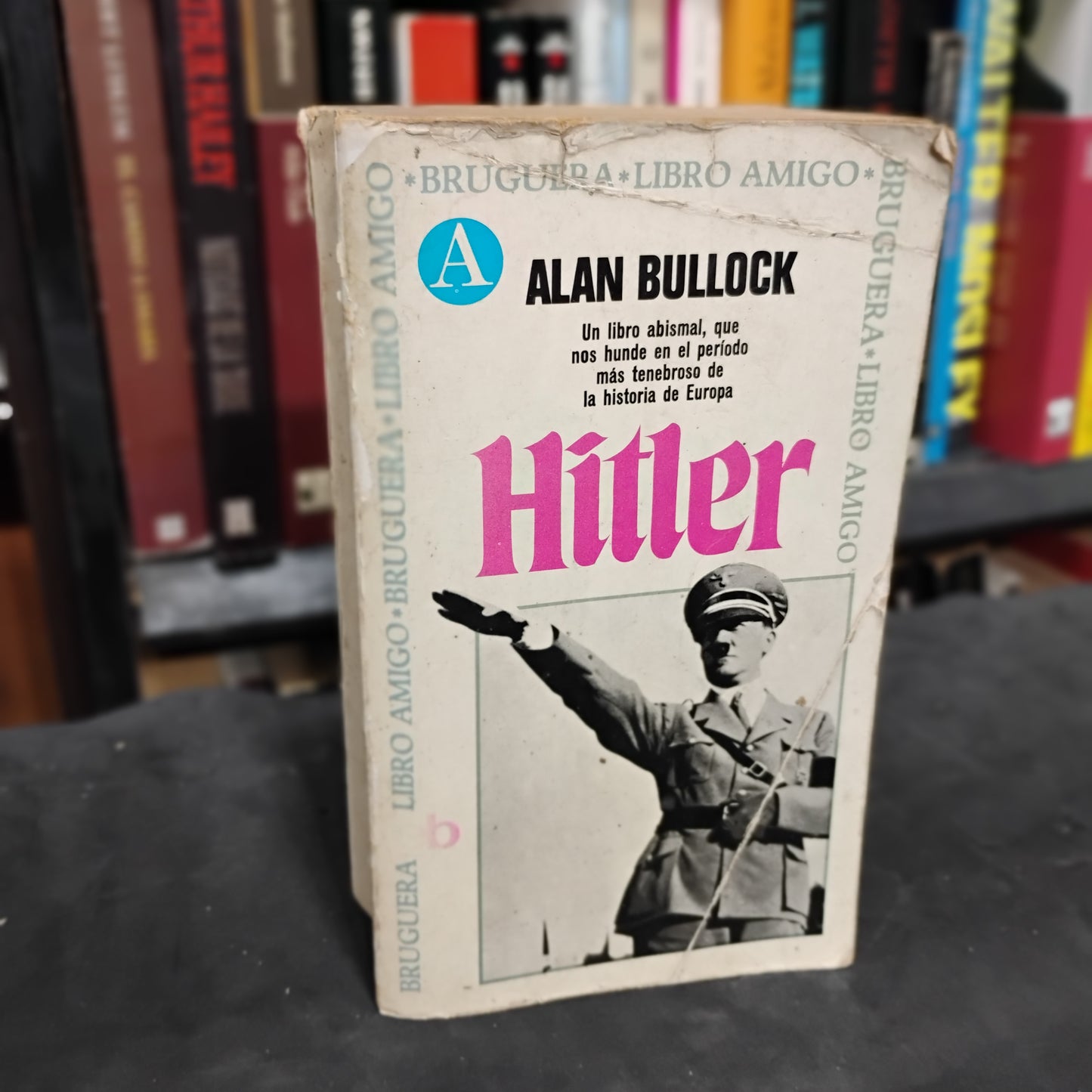 HITLER - Allan Bullock
