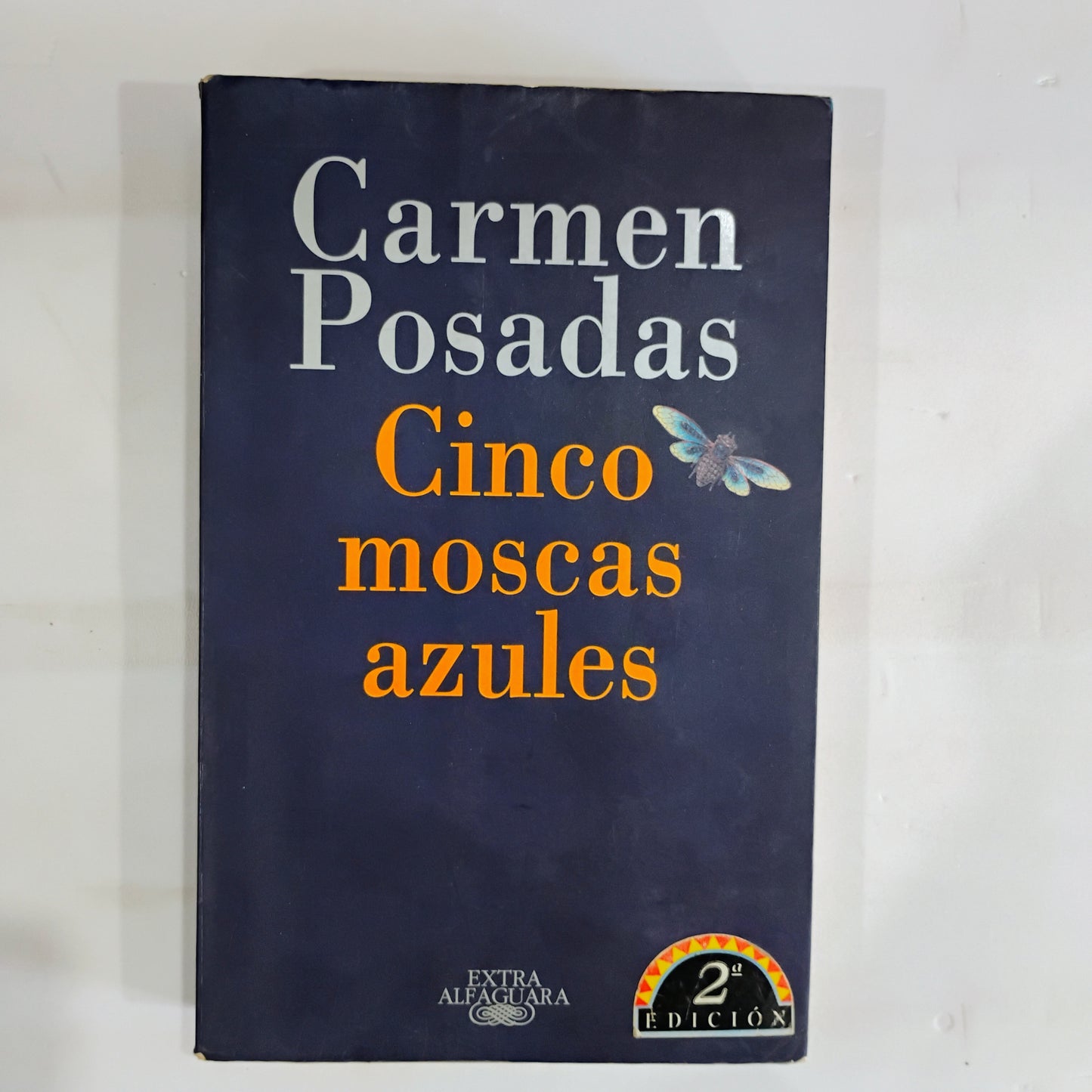 Cinco moscas azules - Carmen Posadas