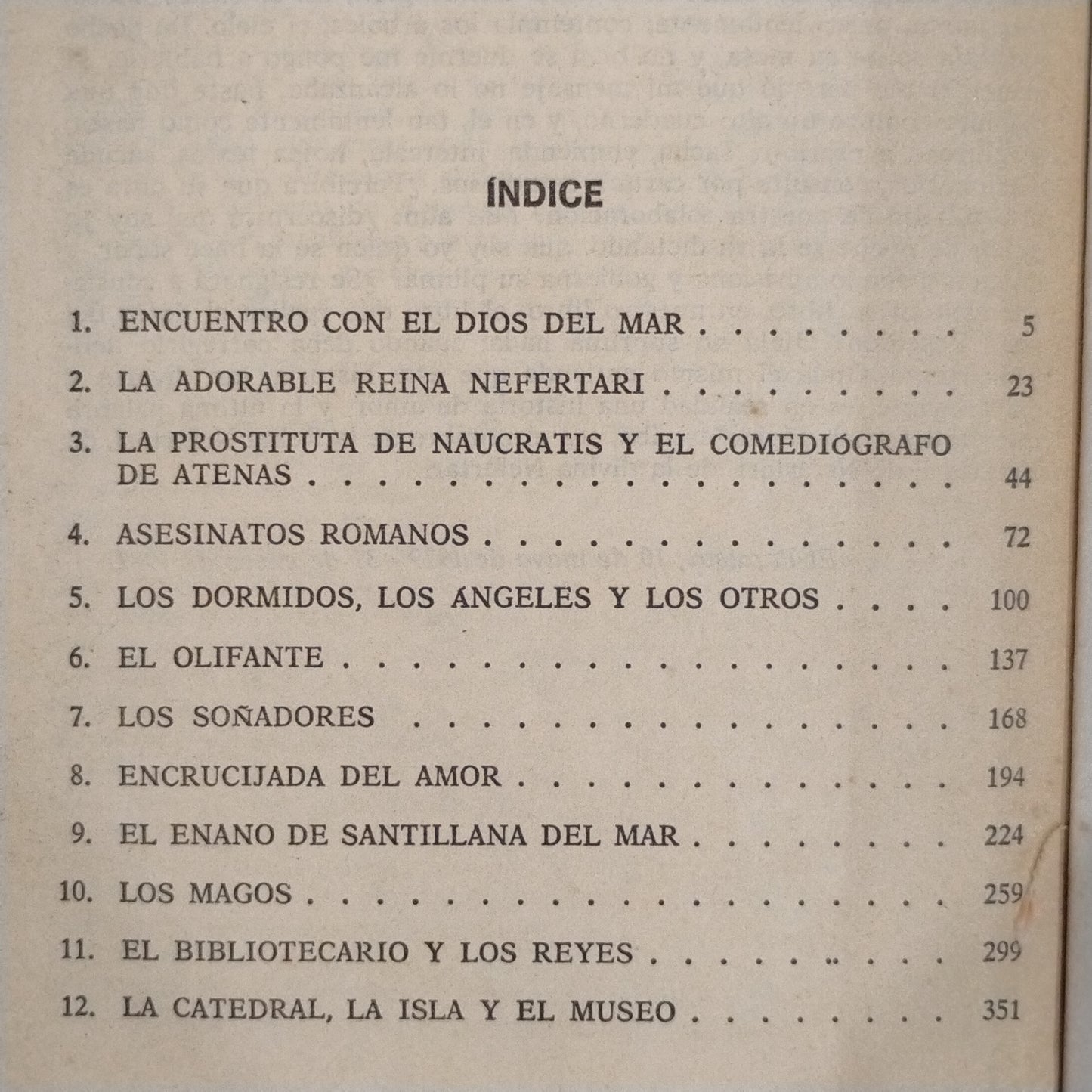 El escarabajo - Manuel Mujica Lainez