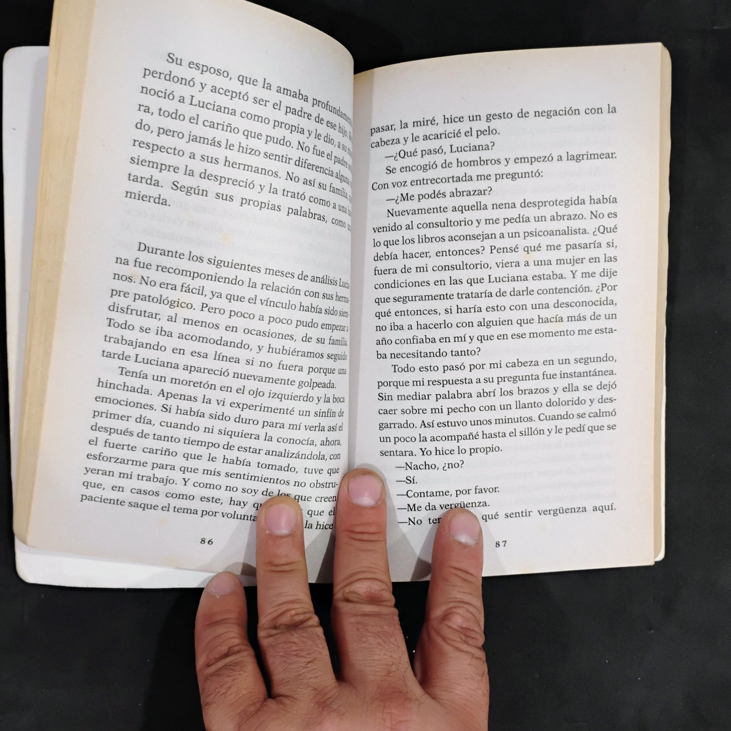 PALABRAS CRUZADAS. Del dolor a la verdad - Gabriel Rolón