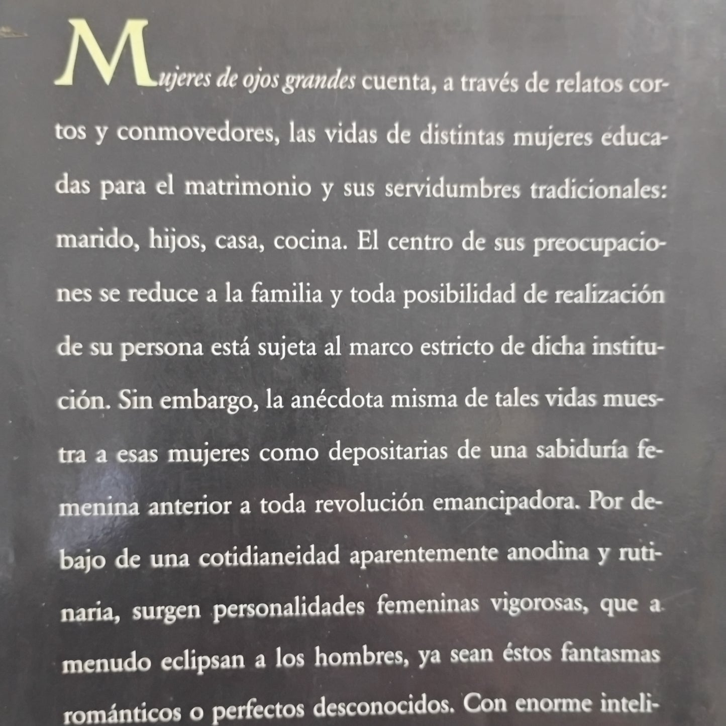 Mujeres de ojos grandes - Ángeles Mastreta