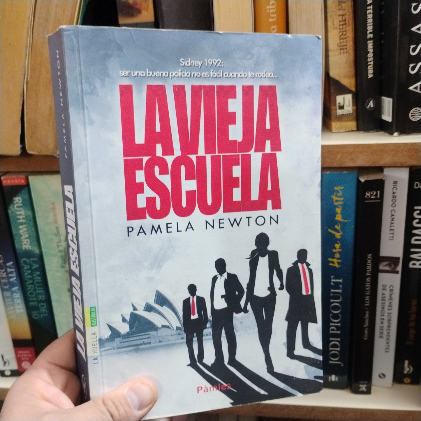 La vieja escuela - Pamela Newton