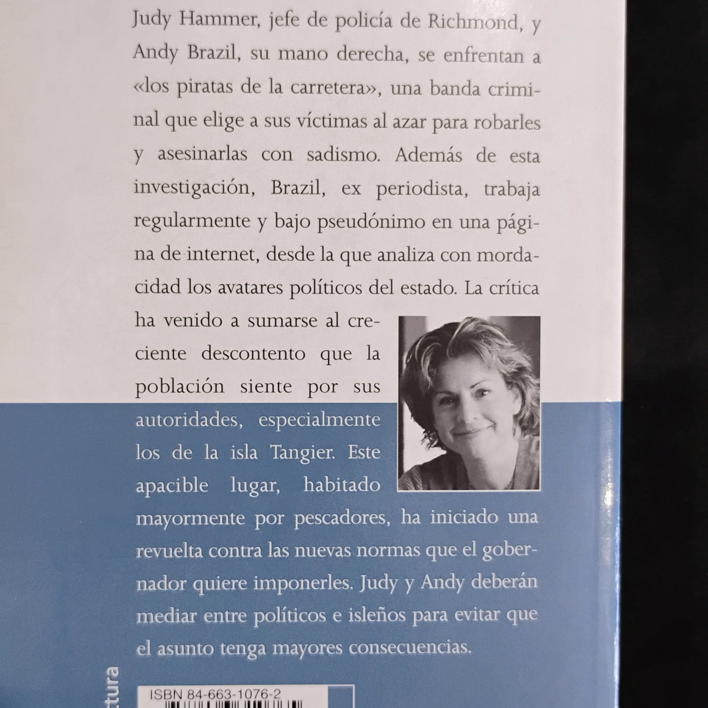 La isla de los perros - Patricia Cornwell