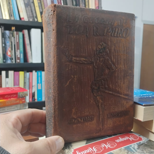 La gloria de Don Ramiro (una vida en tiempos de Felipe II) - Enrique Larreta