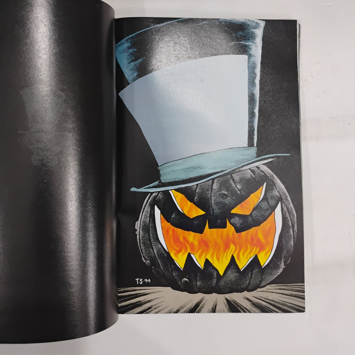 Batman. Caballero maldito. "¿Truco o trato?" (DC. BLACK LABEL) - Jeph Loeb, Tim Sale