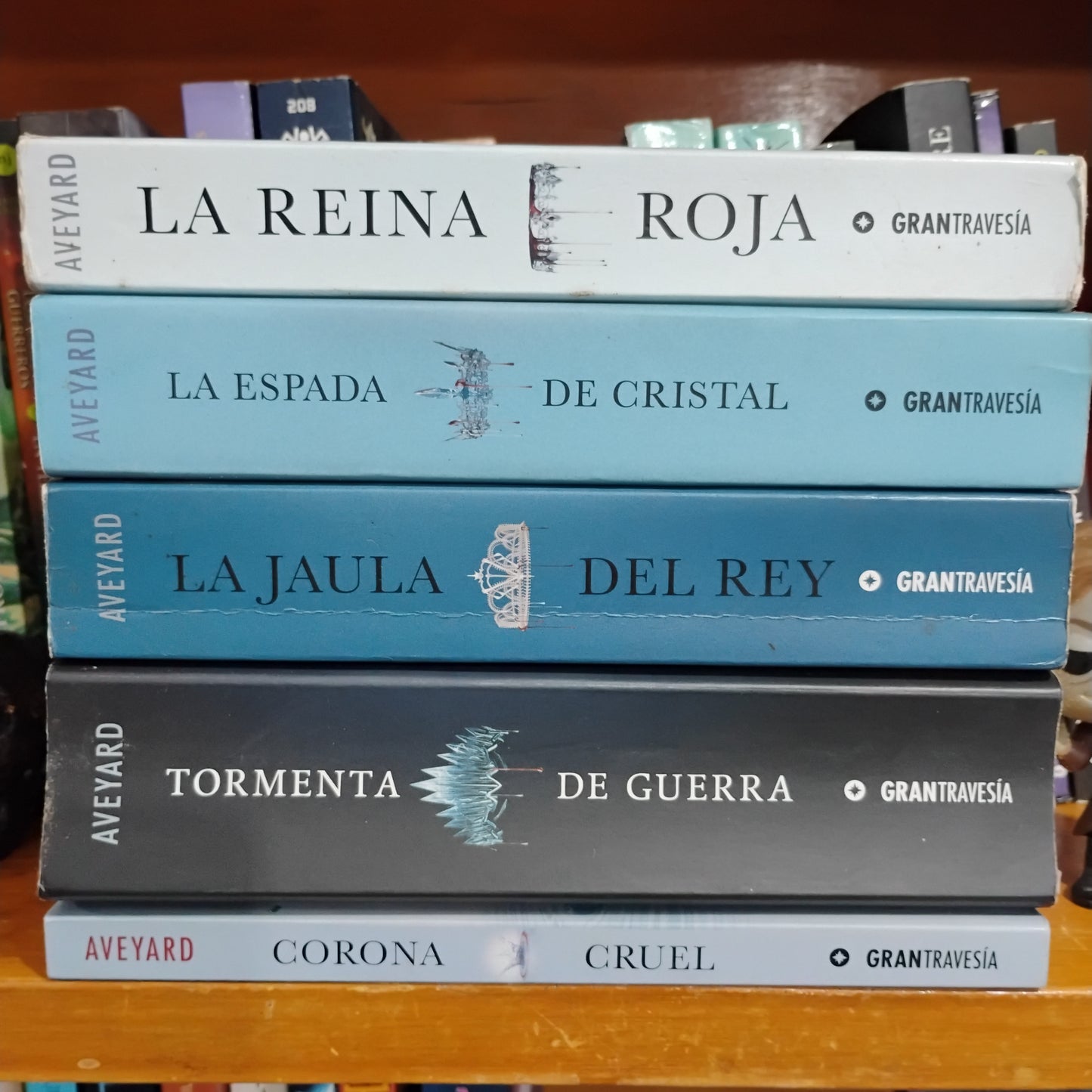 Saga de "La Reina Roja" - Victoria Aveyard