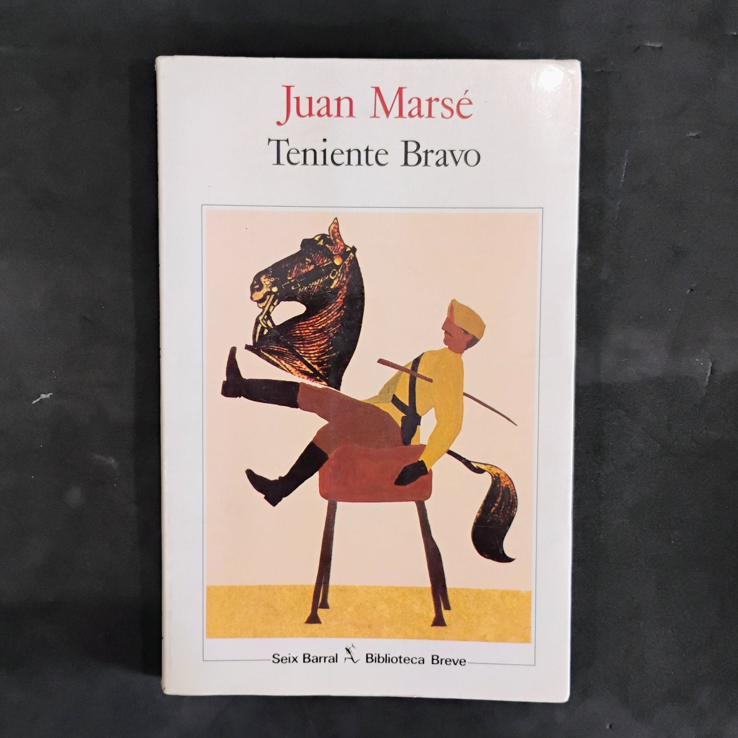 Teniente Bravo - Juan Marsé
