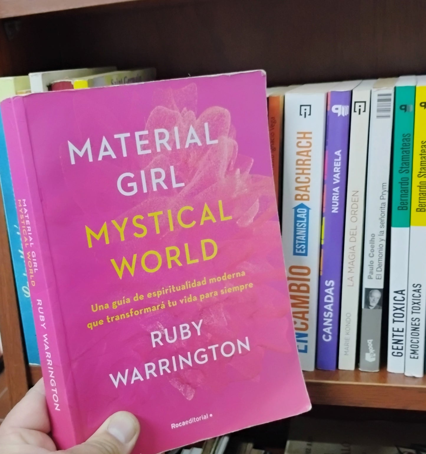 Material Girl. Mystical World - Ruby Warrington