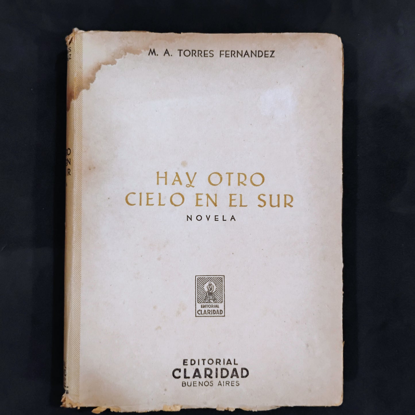 Hay otro cielo en el sur - M. A. Torres Fernández