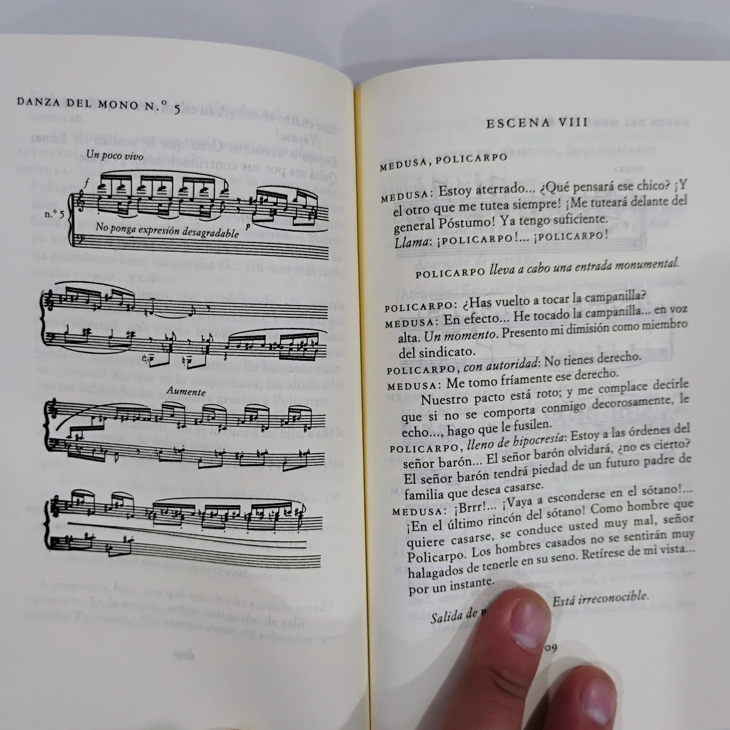 Cuadernos de un mamífero - Erik Satie