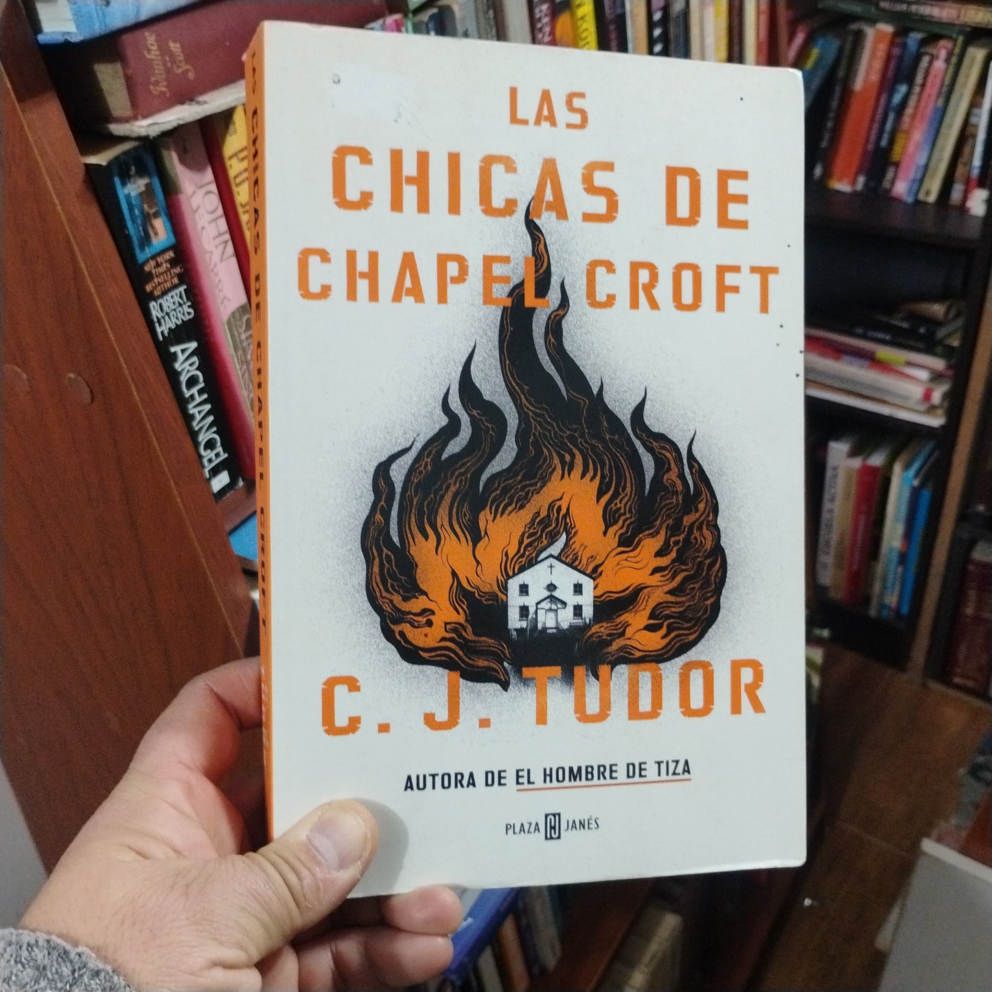 LAS CHICAS DE CHAPEL CROFT - C. J. Tudor