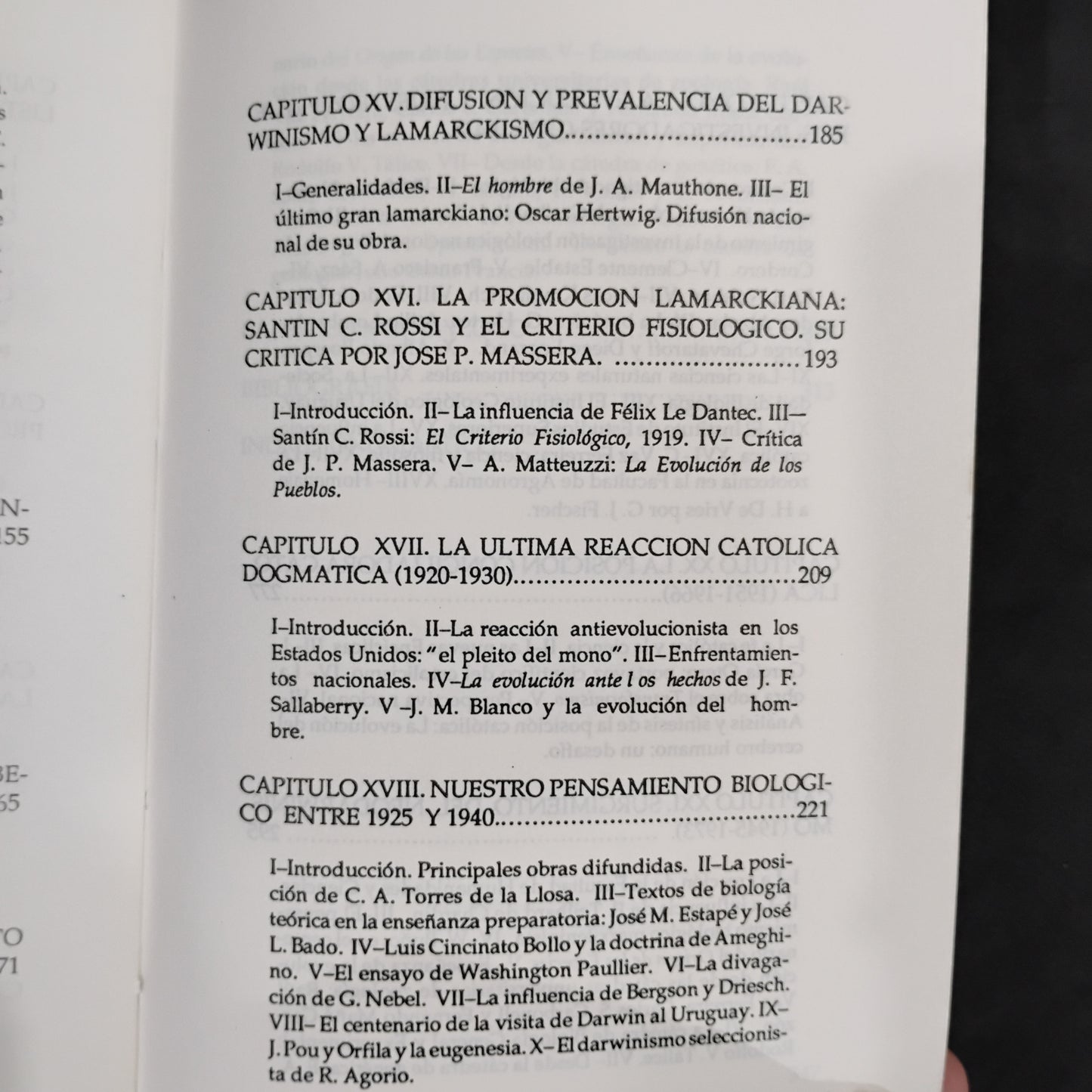Un siglo de darwinismo. Un ensayo sobre la historia del pensamiento biológico en el Uruguay