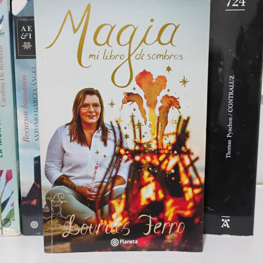 Magia, mi libro de sombras - Lourdes Ferro
