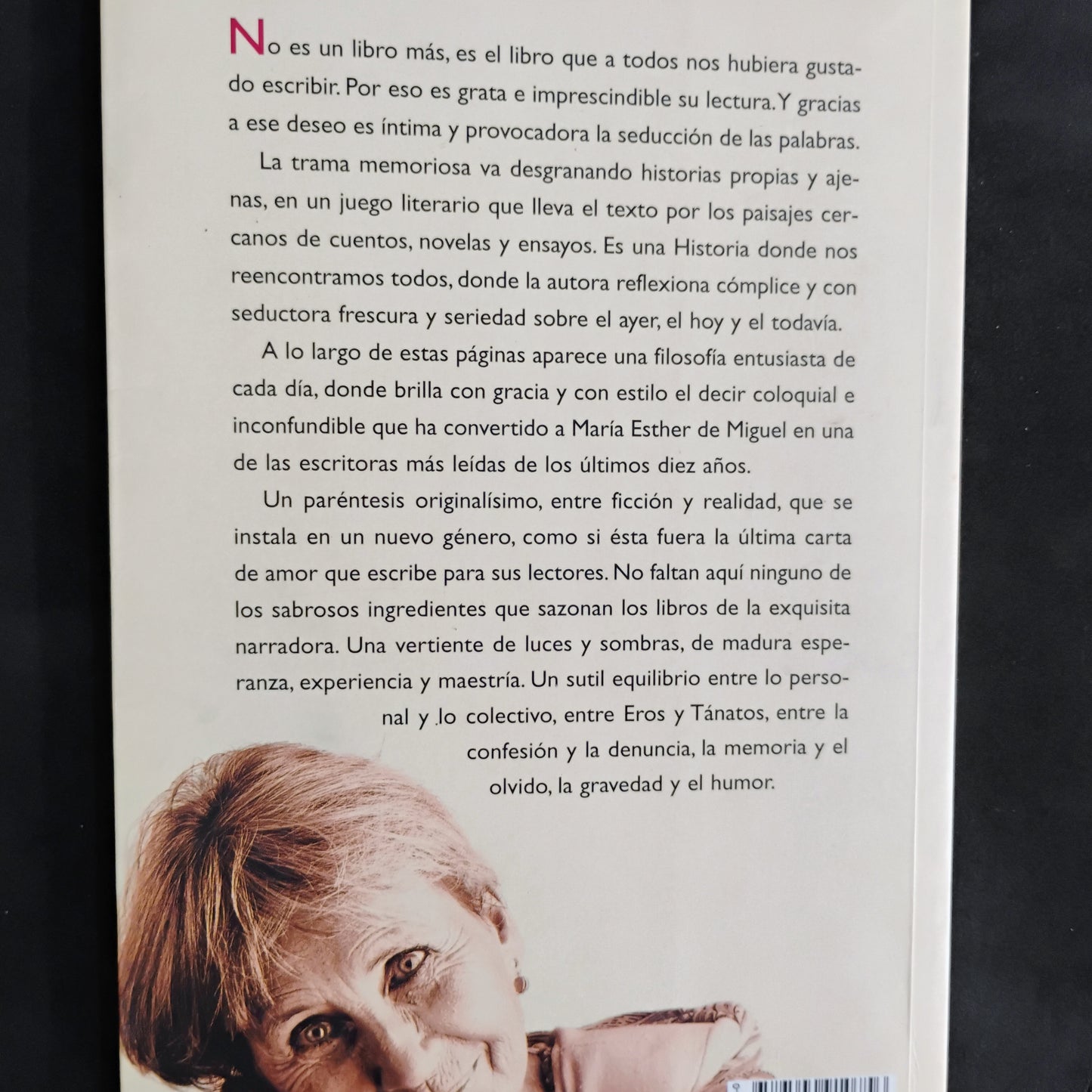 Ayer, hoy y todavía. Memorias - María Esther de Miguel