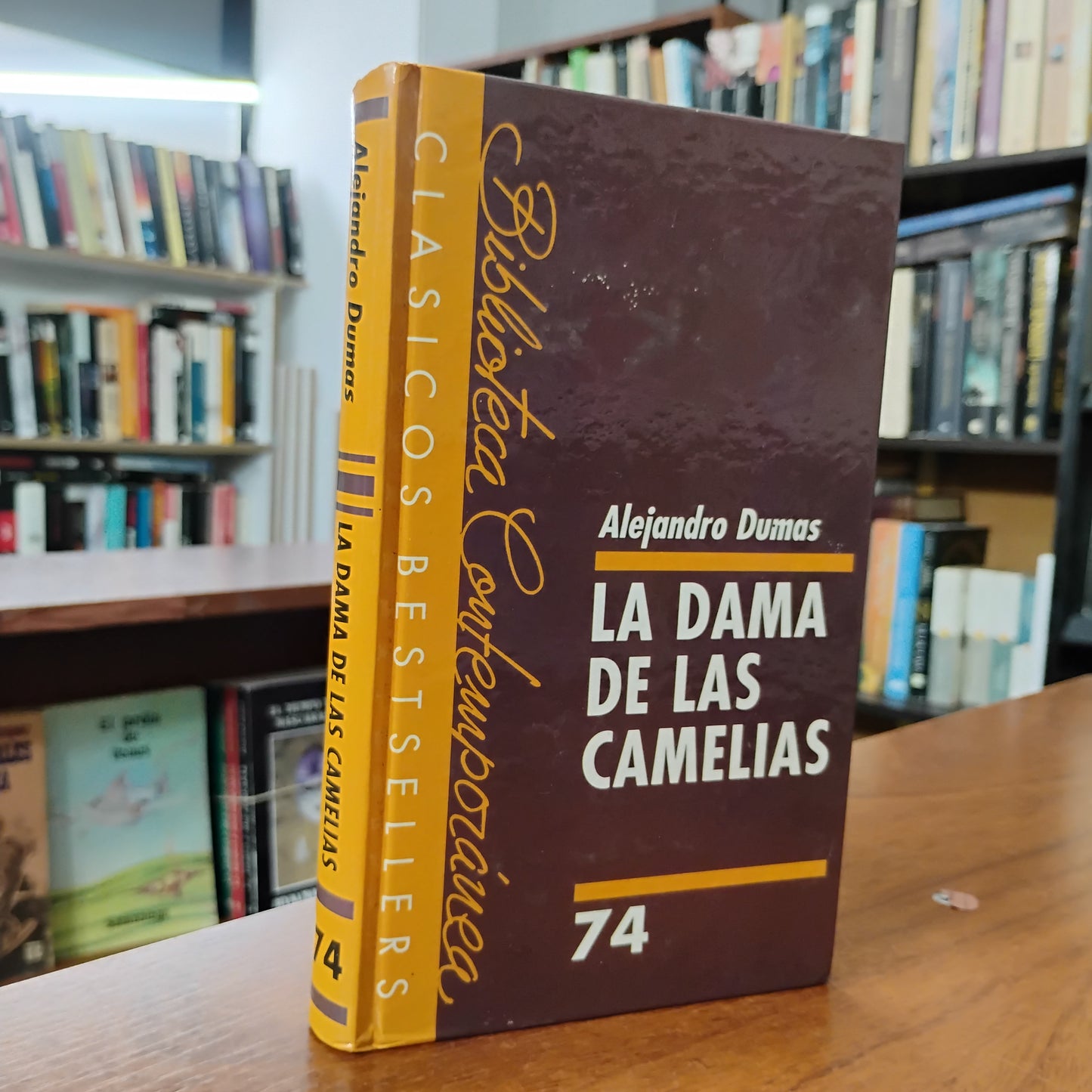 LA DAMA DE LAS CAMELIAS - Alejandro Dumas