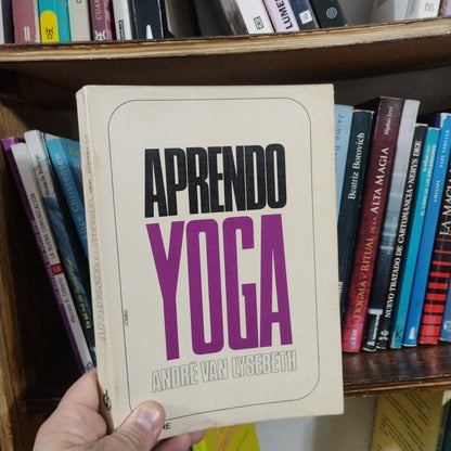 Aprendo Yoga - André Van Lysebeth