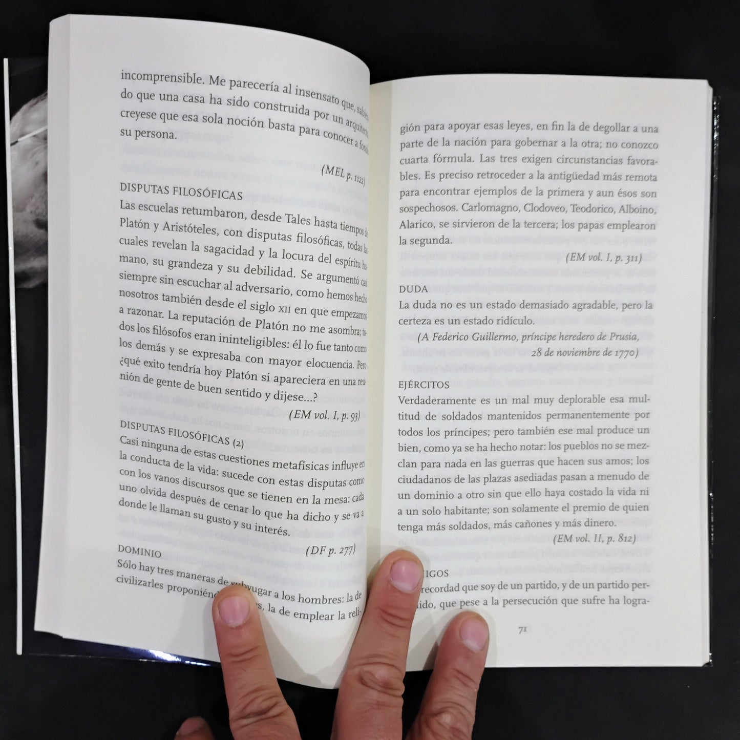 Voltaire contra los fanáticos - Fernando Savater