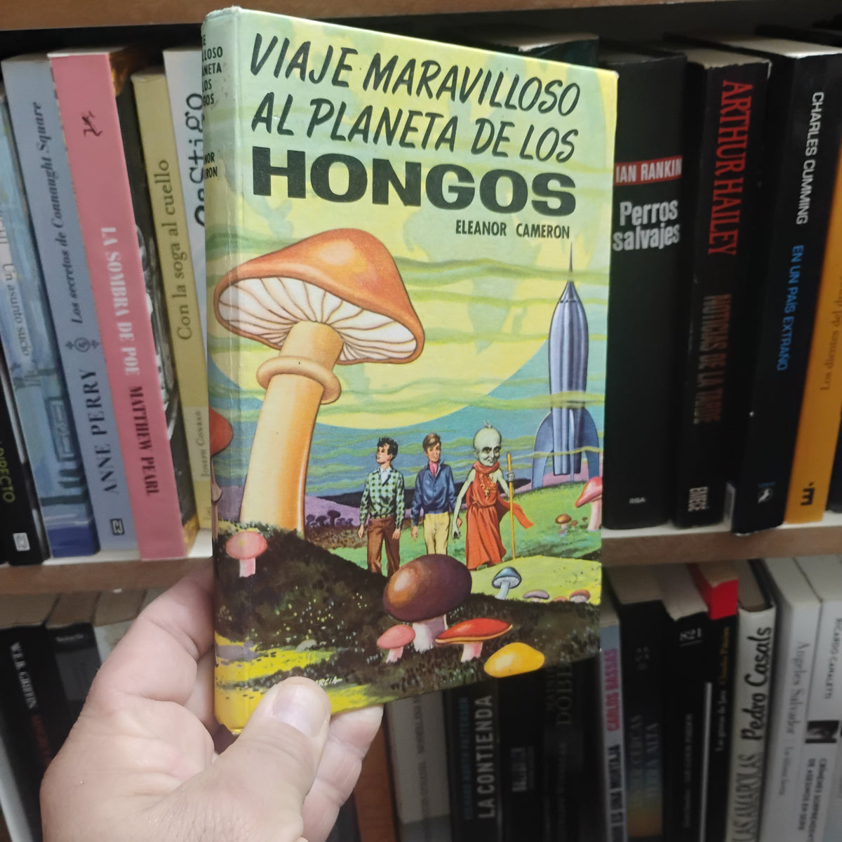 Viaje maravilloso al planeta de los hongos - Eleanor Cameron
