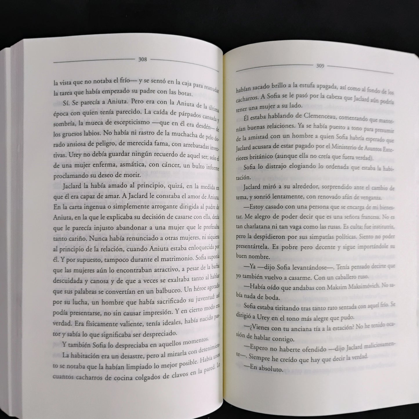 Todo Queda En Casa (II) - Alice Munro